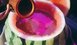 塞头吃瓜,夏日消暑新风尚