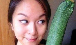 吃瓜喝茶图片大全搞笑,让你捧腹大笑