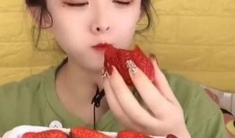 草莓姐姐吃瓜,草莓姐姐的瓜田奇遇记