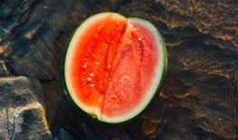 刻瓜吃胃,揭秘古代奇特的饮食文化现象