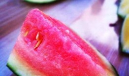 镇海大厦吃瓜,吃瓜群众揭秘神秘事件