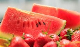 痛风吃瓜远,科学吃瓜，远离痛风困扰